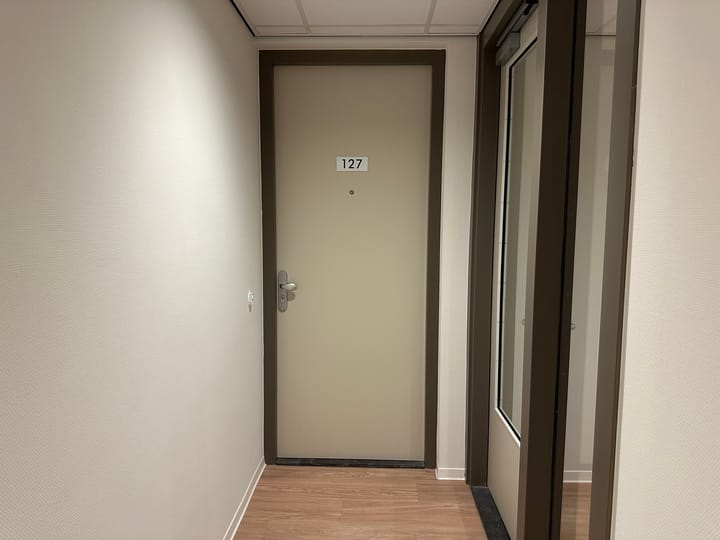 Photo 13 of Westhavendijk 127