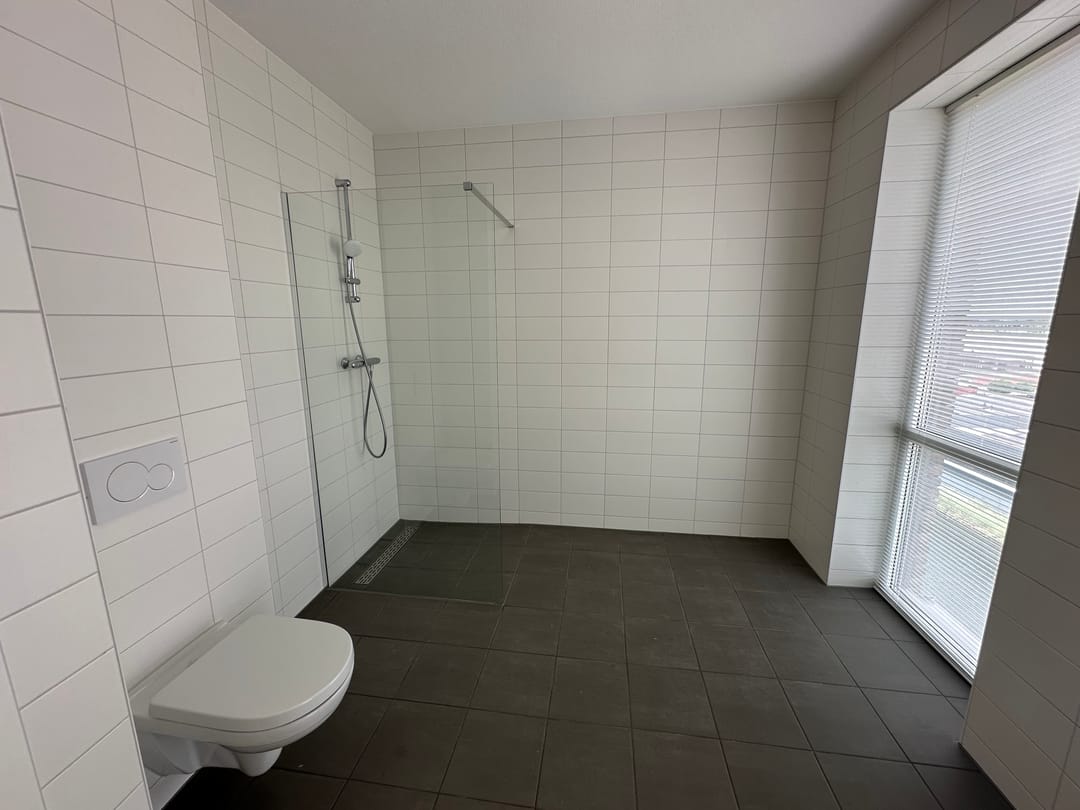 Photo 26 of Westhavendijk 127