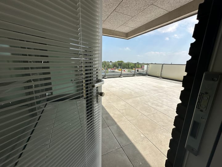 Photo 28 of Westhavendijk 127