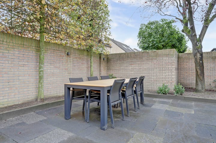 Photo 35 of Guido Gezellelaan 122