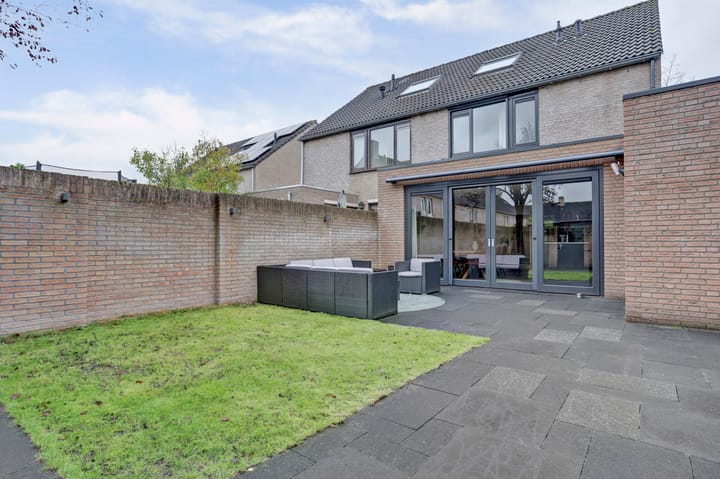 Photo 36 of Guido Gezellelaan 122