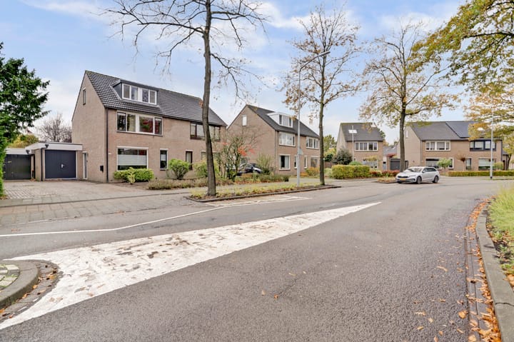 Photo 38 of Guido Gezellelaan 122