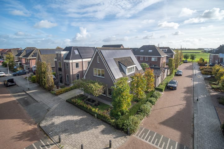 Foto 2 van Oeverwal 2