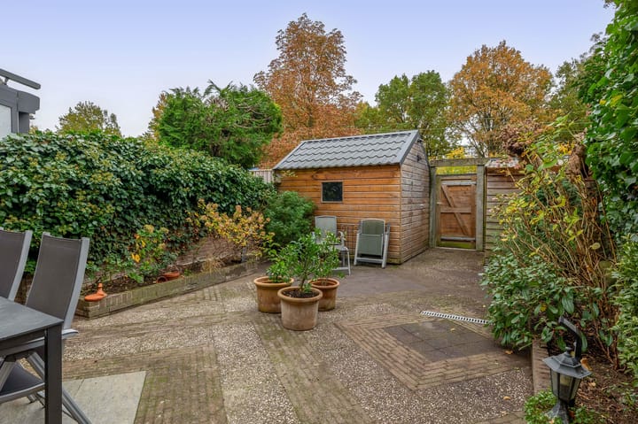 Foto 42 van Monarchstraat 35