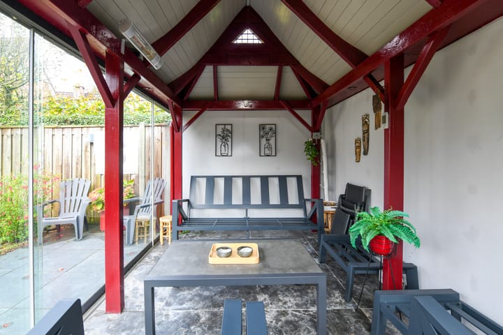 Photo 48 of Corridor 18