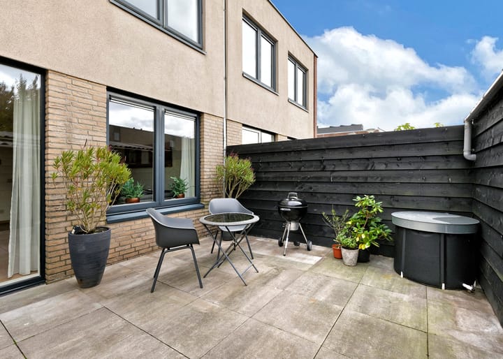 Photo 20 of Theodora Havertuin 11