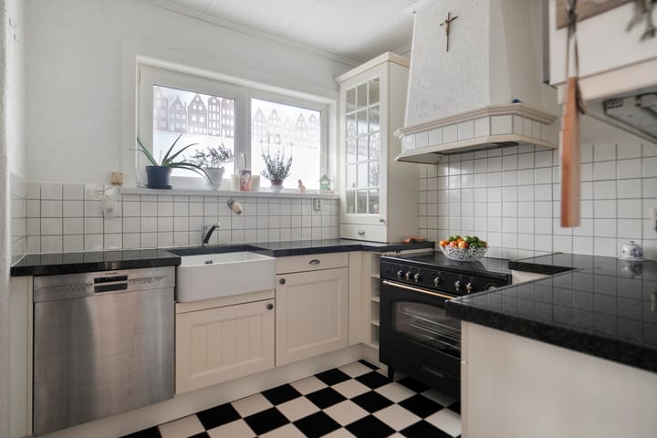 Foto 11 van Spoorstraat 54