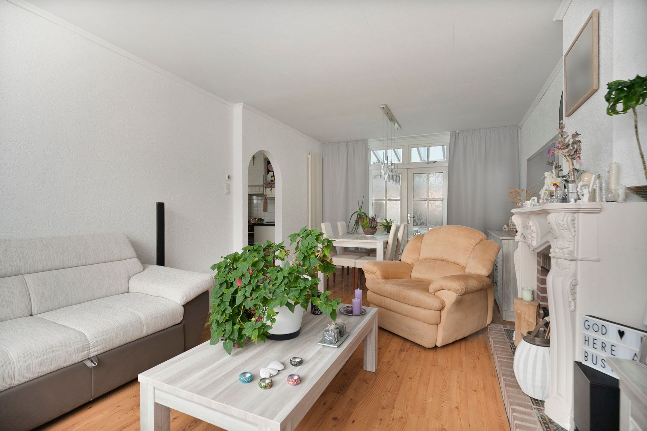 Foto 15 van Spoorstraat 54