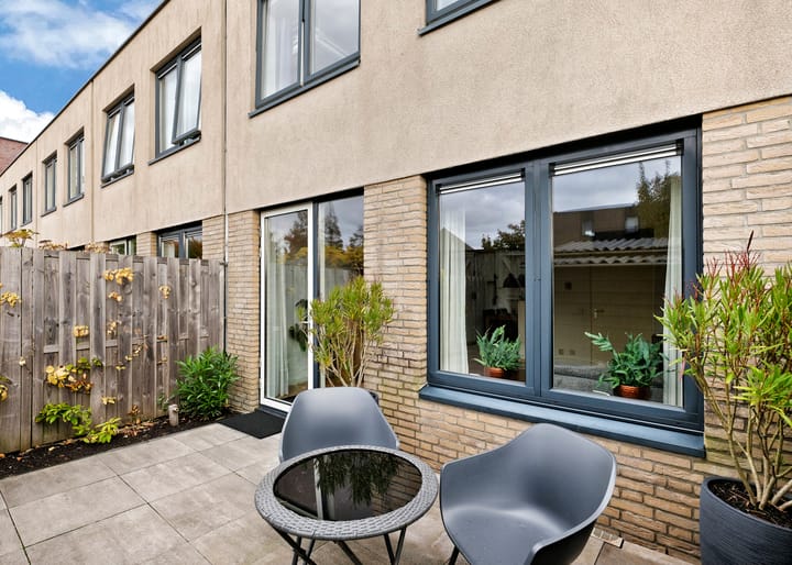 Photo 21 of Theodora Havertuin 11