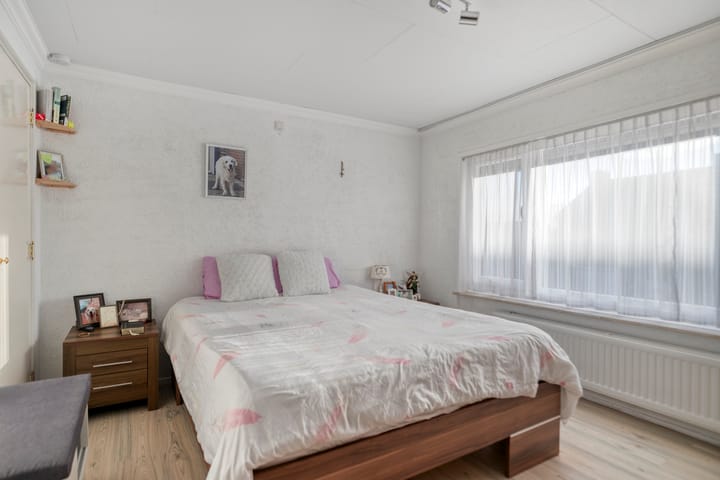 Foto 21 van Spoorstraat 54