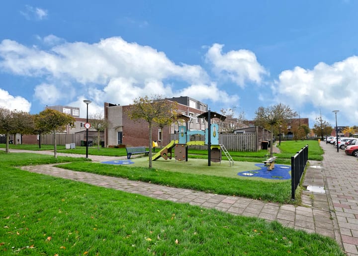 Photo 31 of Theodora Havertuin 11