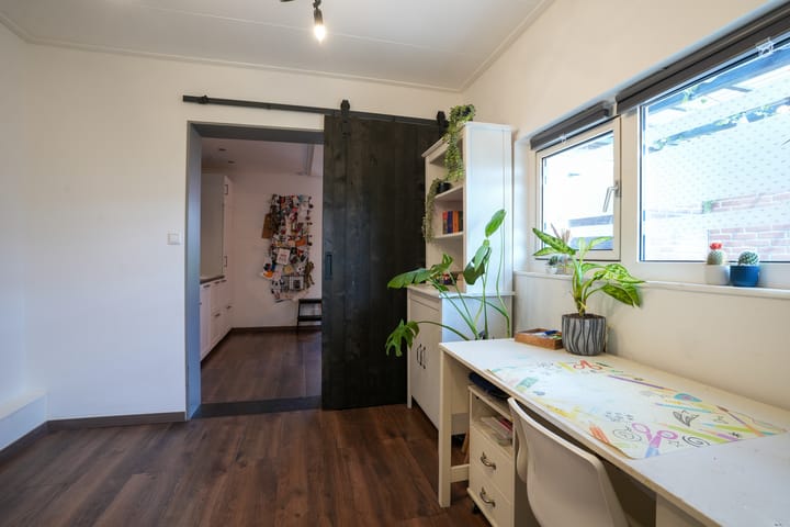 Foto 15 van Essenstraat 21