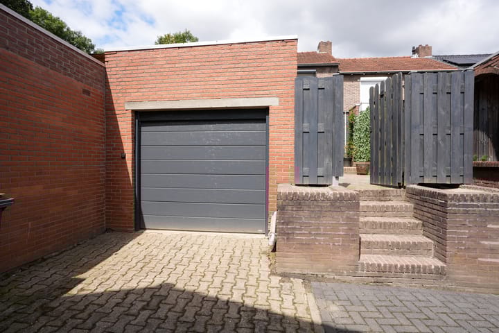 Foto 32 van Essenstraat 21