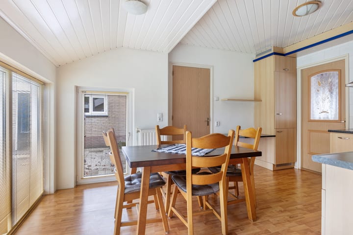 Photo 24 of H.W. van Glinstrastraat 37