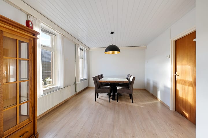 Foto 8 van Postleane 1