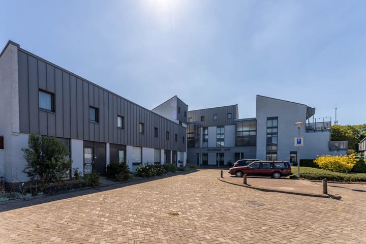 Photo 17 of De Lopinge 67