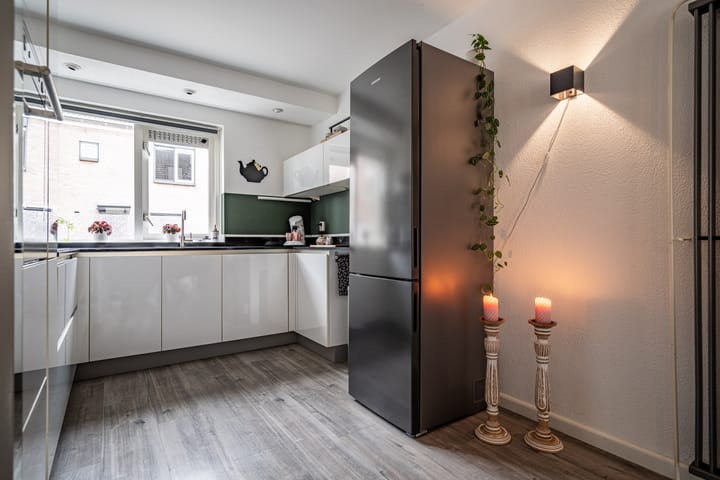 Photo 6 of Maarten 't Hartstraat 19