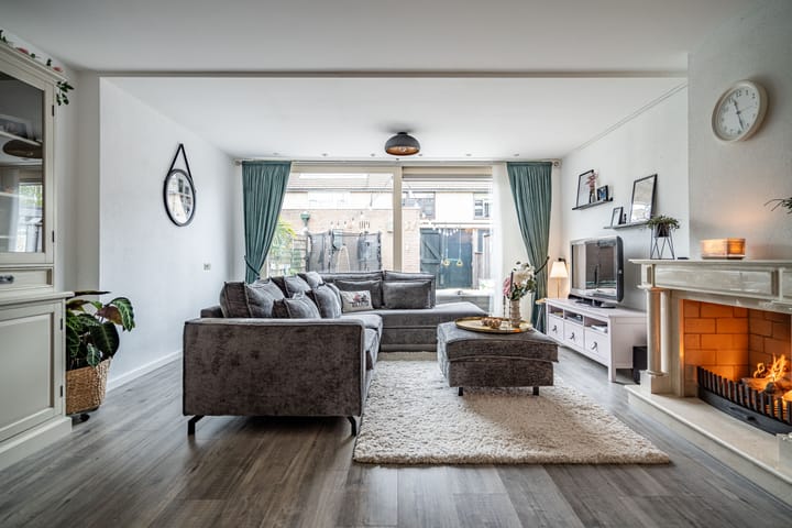 Photo 13 of Maarten 't Hartstraat 19