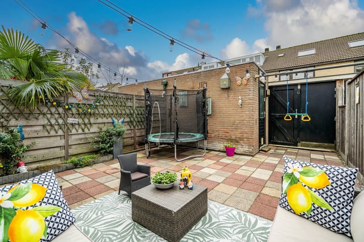 Photo 18 of Maarten 't Hartstraat 19