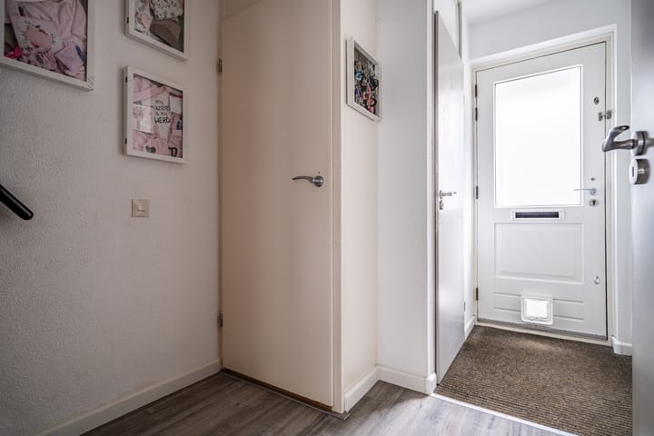 Photo 26 of Maarten 't Hartstraat 19