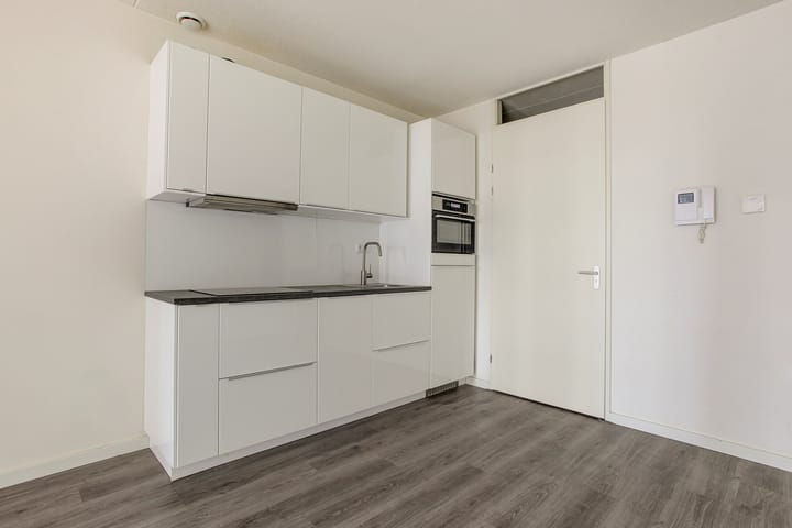 Foto 7 van Johan van der Keukenstraat 79-P