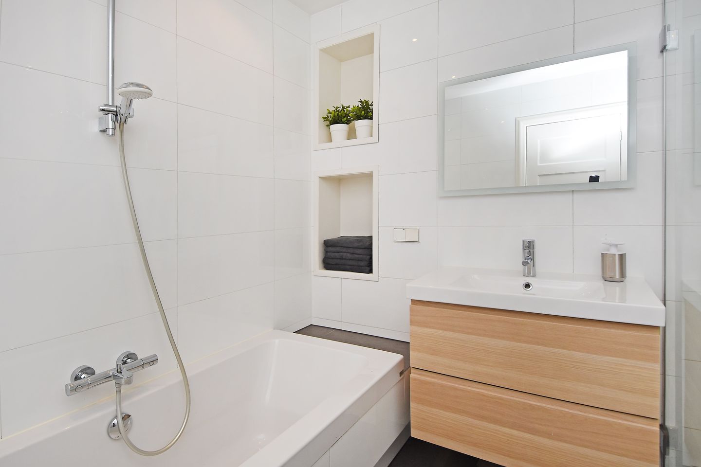 Foto 35 van Hoefbladlaan 50