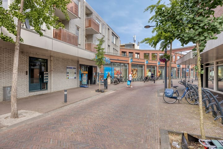 Foto 45 van Corridor 38