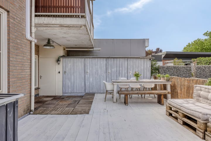 Foto 76 van Corridor 38