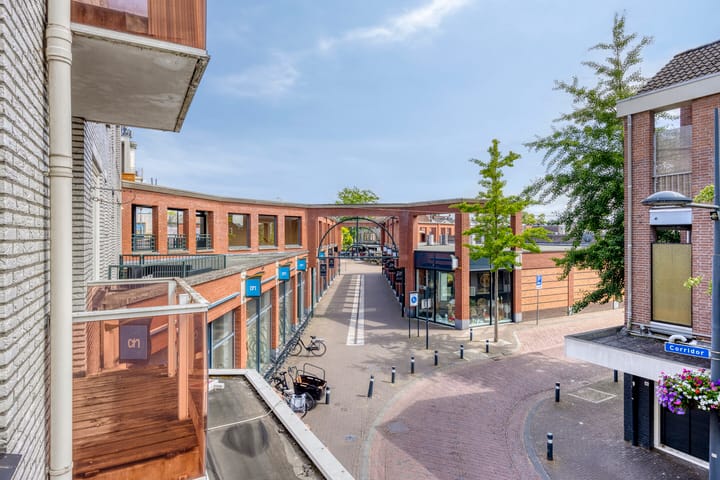 Foto 81 van Corridor 38