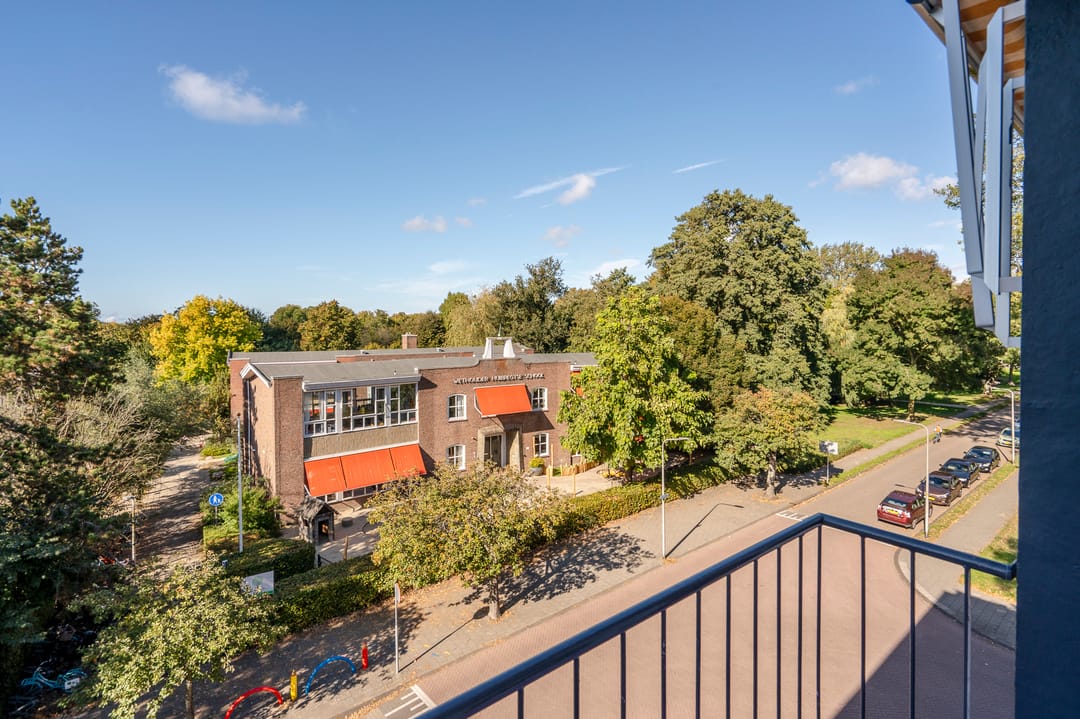 Foto 16 van Burmanlaan 154