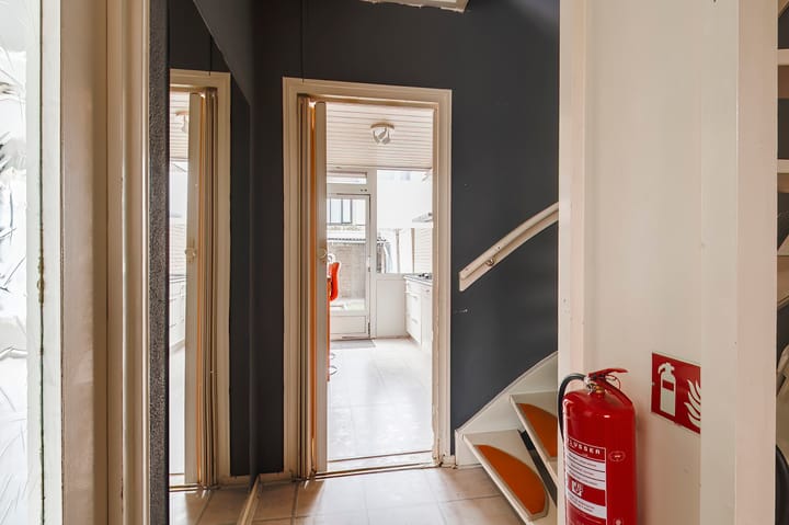 Foto 9 van Middelcoopstraat 9