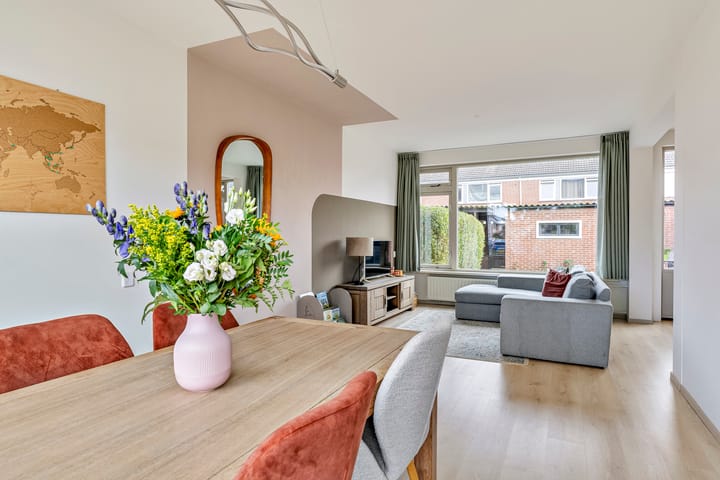 Foto 4 van Mariniersstraat 13