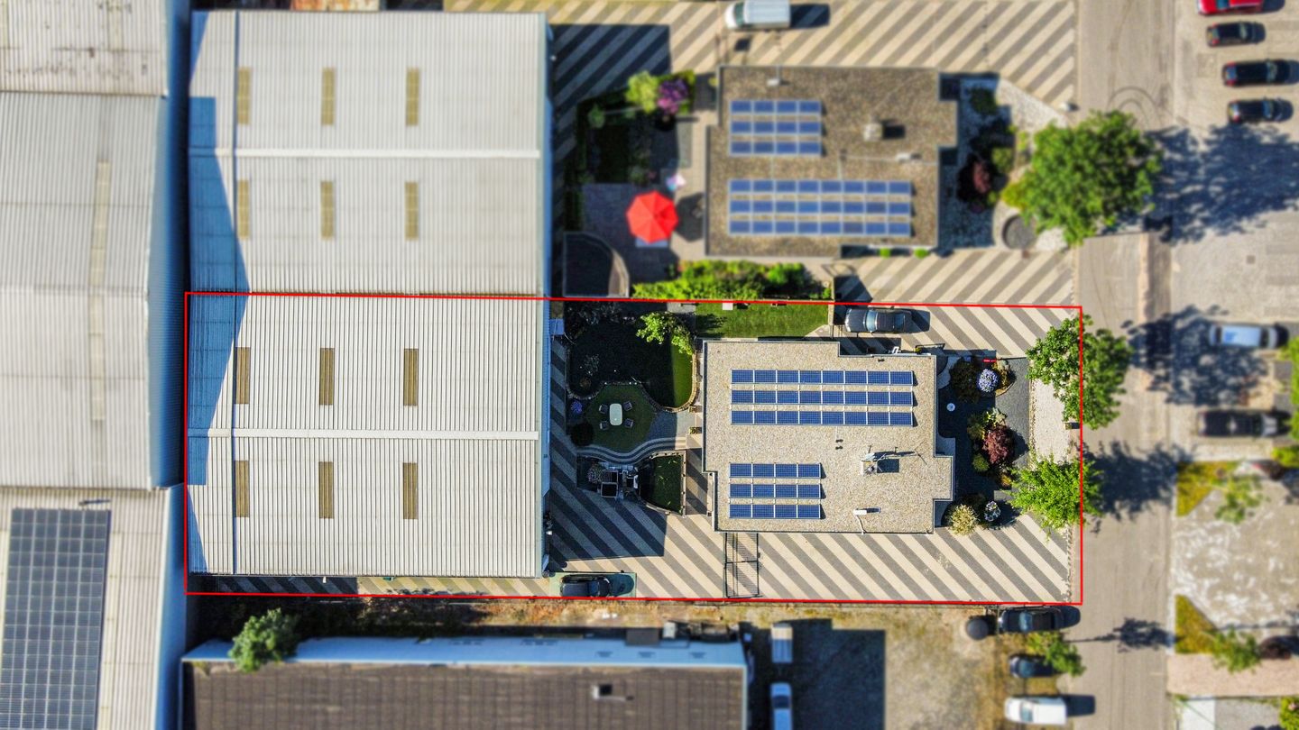 Bekijk foto 2 van Dommelstraat 23