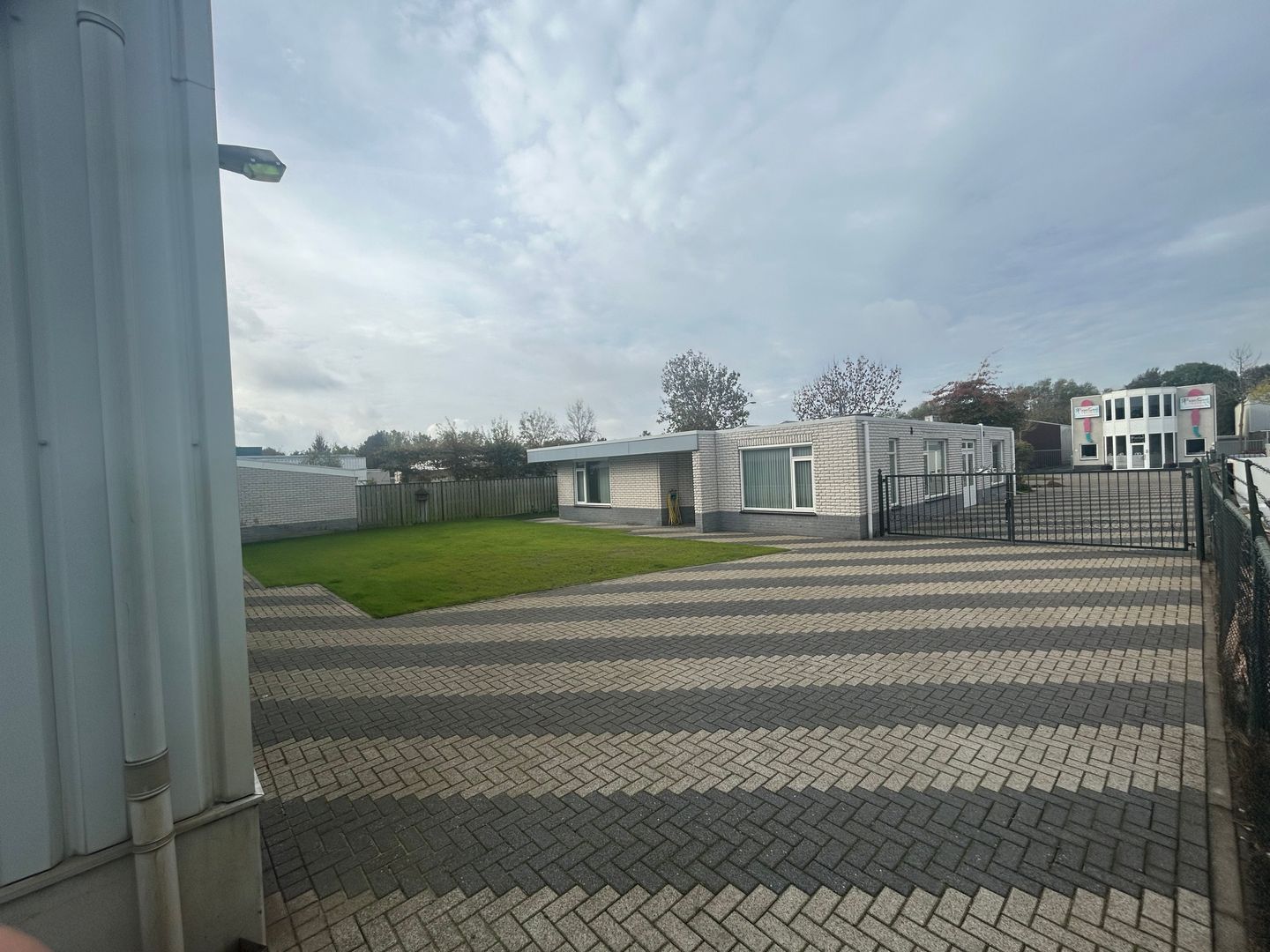 Bekijk foto 5 van Dommelstraat 23