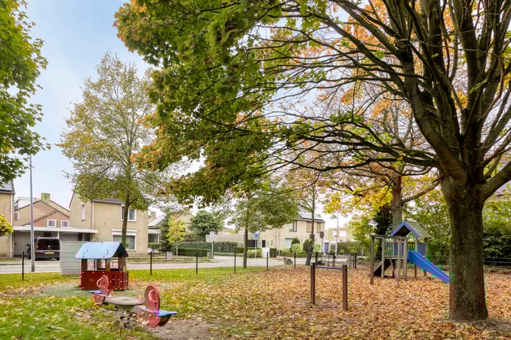 Foto 42 van Salernolaan 18