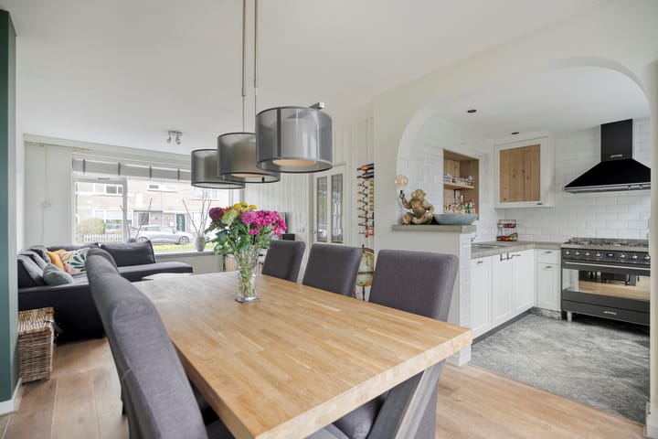 Photo 14 of Margrietlaan 27