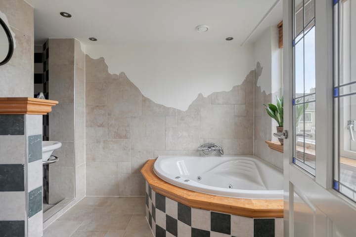 Photo 22 of Margrietlaan 27