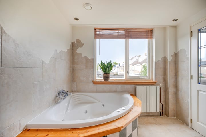 Photo 25 of Margrietlaan 27