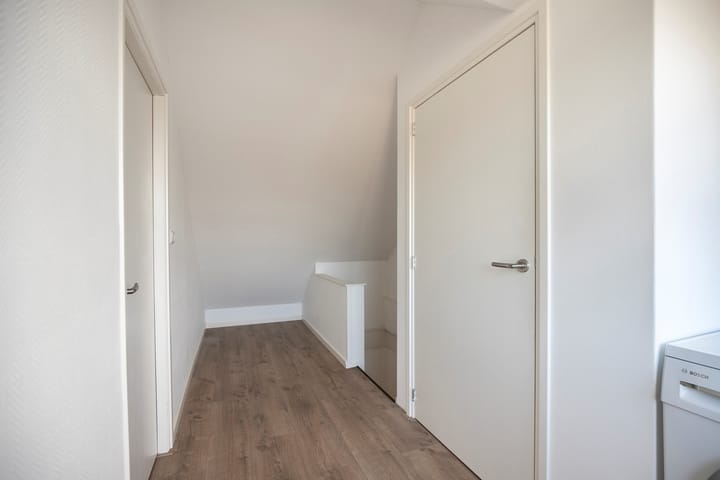 Photo 32 of Margrietlaan 27