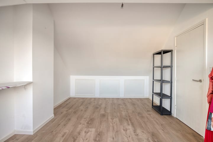 Photo 33 of Margrietlaan 27