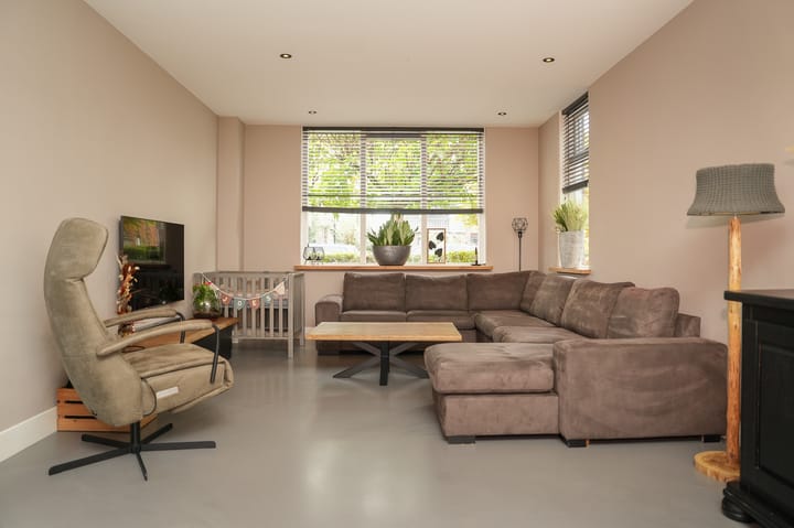 Foto 3 van Oosteinde 29