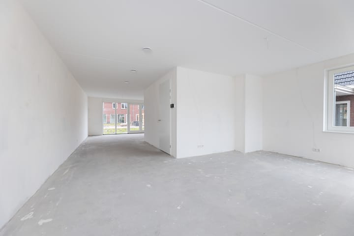 Foto 15 van Stationsweg 28