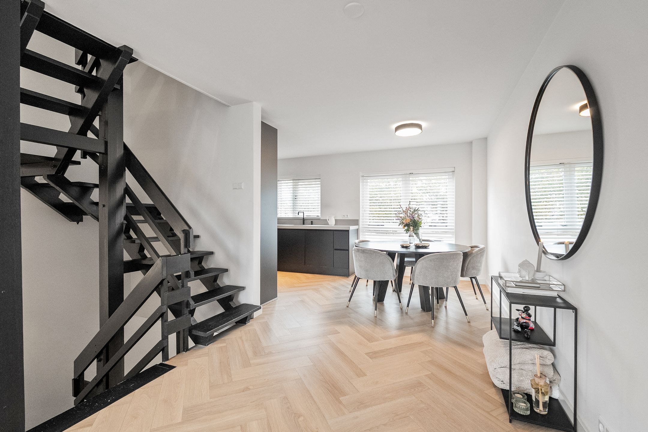 Photo 15 of Pluto 31