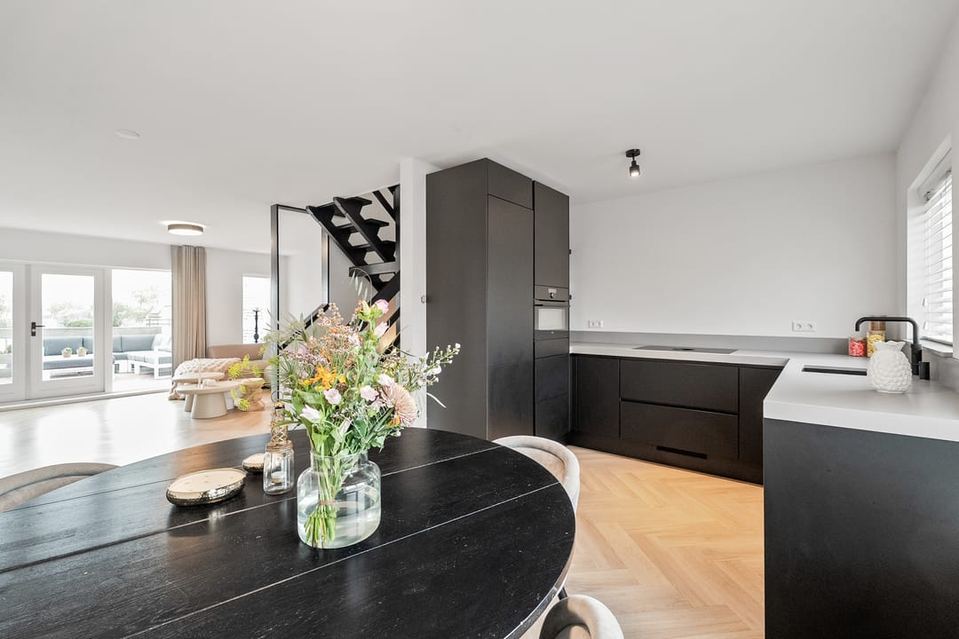 Photo 17 of Pluto 31