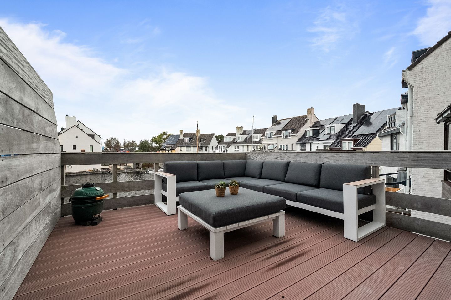 Photo 19 of Pluto 31