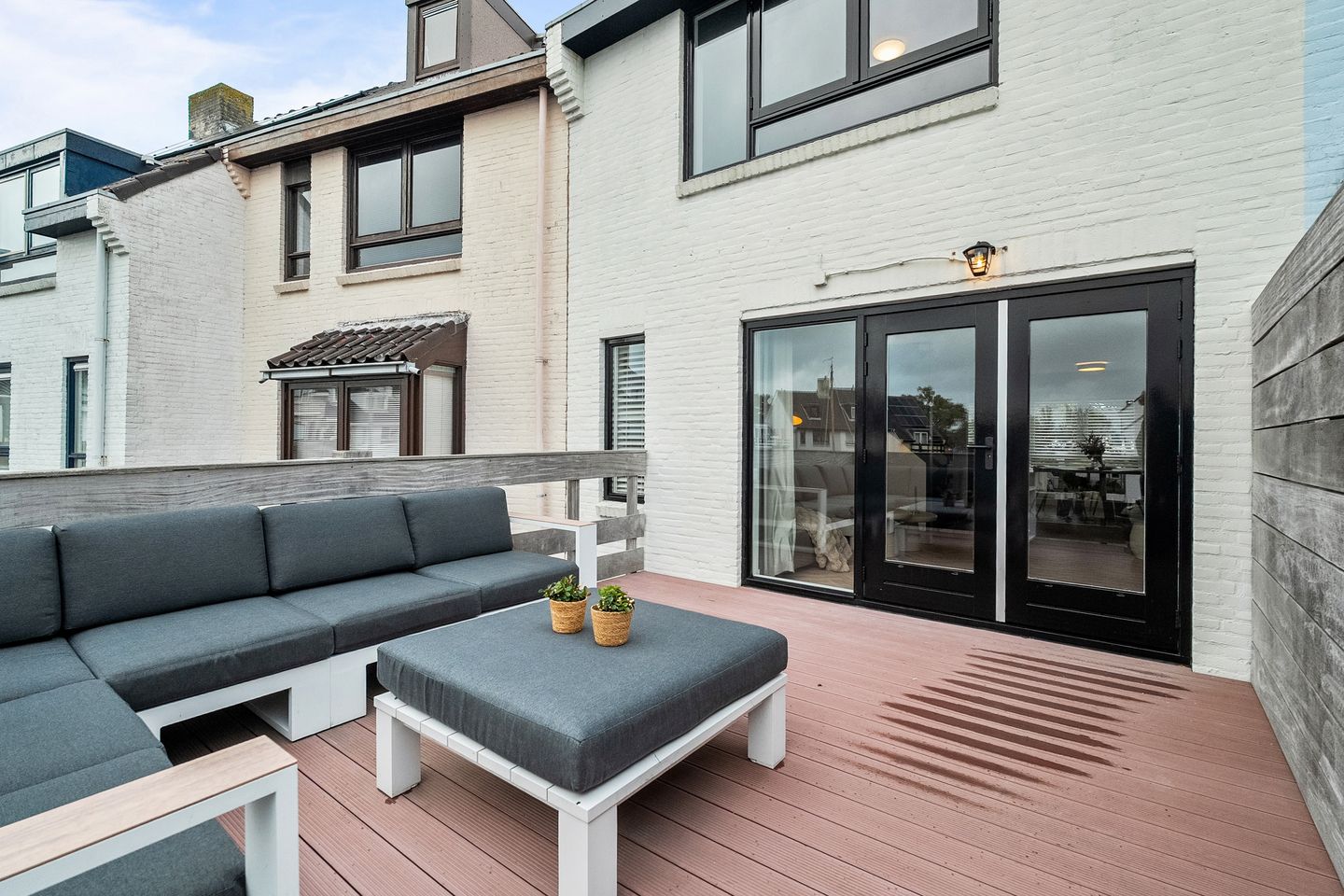 Photo 20 of Pluto 31