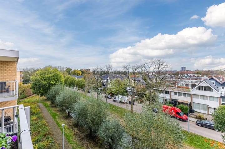 Photo 40 of Einsteinlaan 207