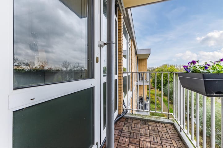 Photo 42 of Einsteinlaan 207