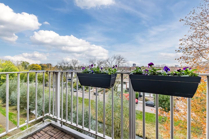 Photo 43 of Einsteinlaan 207