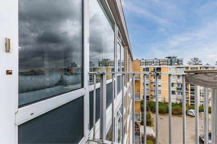 Photo 37 of Einsteinlaan 207